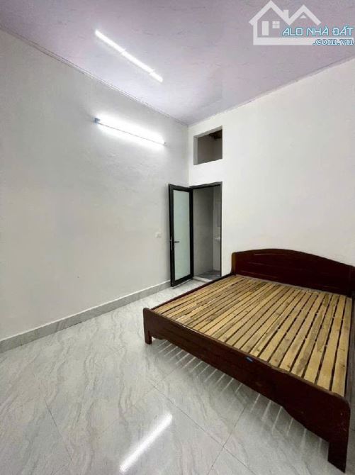 DUY NHẤT! Nhà phố Nguyễn Khoái 60m², 10 PHÒNG KHÉP KÍN – Dòng tiền 40tr/tháng, giá 8.5 - 7
