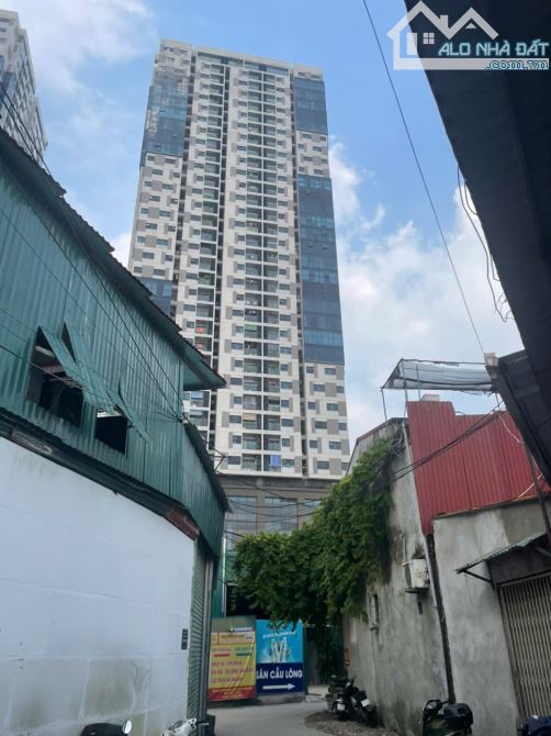 Bán nhà siêu to khổng lồ trong phố Khuất Duy tiến, 90m, 4 ngủ, 7 chỗ vào nhà, giá nhỉ 7Tỷ - 7