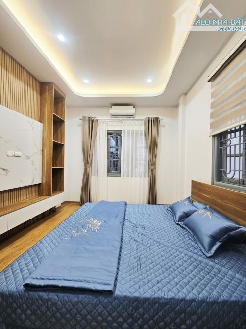Siêu phẩm lô góc Trần Đại Nghĩa – 5 tầng full đồ, giá chưa đến 7 tỷ - 7