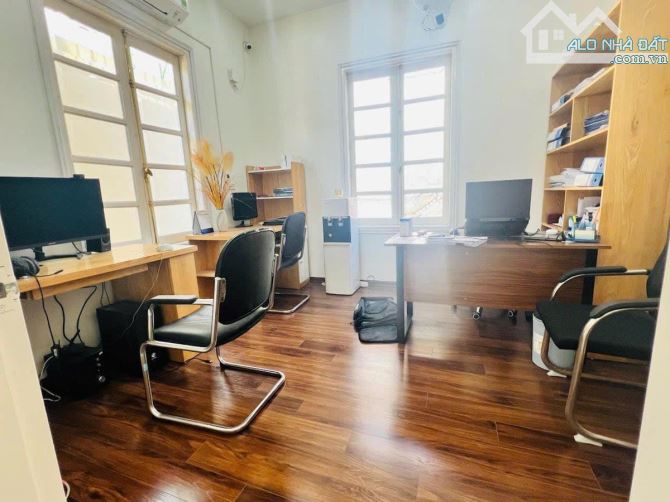 SIÊU PHẨM CẦU GIẤY 103M*6T*MT 8M, LÔ GÓC, OTO, THANG MÁY, KINH DOANH, DT 50TR/THÁNG - 20 T - 7