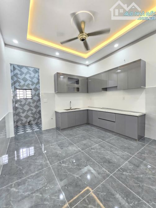 Bán nhà 1 trệt 1 lầu đường thông buôn bán ok p.Tân Đông Hiệp Tp.Dĩ An chỉ 4ty480 TL M7245 - 7