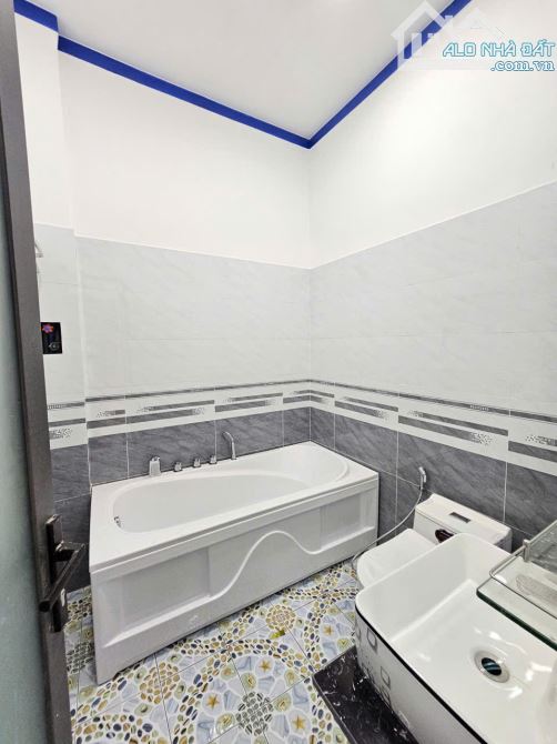 Bán nhà 1 trệt 2 lầu KDC gần đường ĐT743B chỉ 100m p.Tân Đông Hiệp Dĩ An chỉ 5ty5 TL M6973 - 7