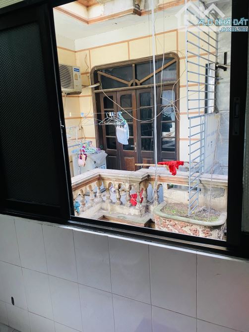 Bán nhà 30m2, 4 tầng ngõ rộng, nông phố Nguyễn Lương Bằng - Đẹp ở luôn - 8
