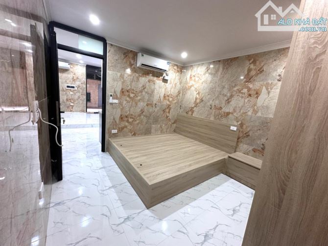 HIẾM! TẬP THỂ TẦNG 1 PHỐ VIP NHÂN HÒA-65M-2PN-2WC-TT THANH XUÂN-LÔ GÓC-Ở NGAY-KD-5TỶ - 8