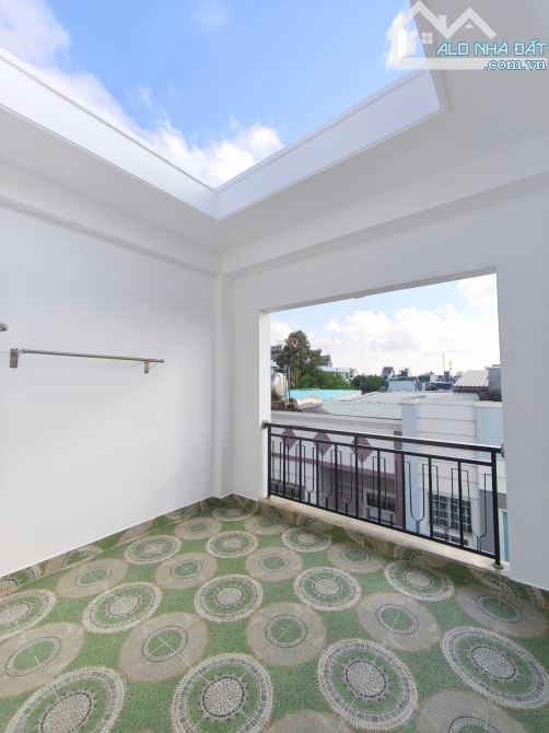 CẦN BÁN NHÀ 1 TRỆT 3 LẦU HẺM Ô TÔ TRƯƠNG CÔNG ĐỊNH THÔNG LÊ HỒNG PHONG – P.7 – 40M2 - 5.6Ỷ - 8