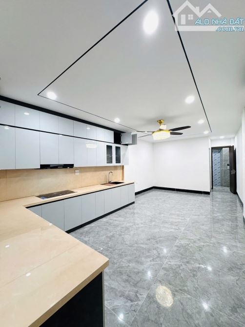💎 SIÊU PHẨM PHỐ TRẠM – 60M², 7 TẦNG, GARA 2 Ô TÔ, 19,65 TỶ - 8