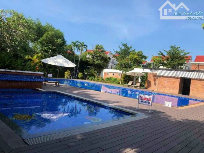 BÁN BIỆT THỰ THÔ VÀ HOÀN THIỆN SIÊU ĐẸP 200M2 ROYAL PARK -TP HUẾ GIÁ CHỈ TỪ 7.4 TỶ - 8