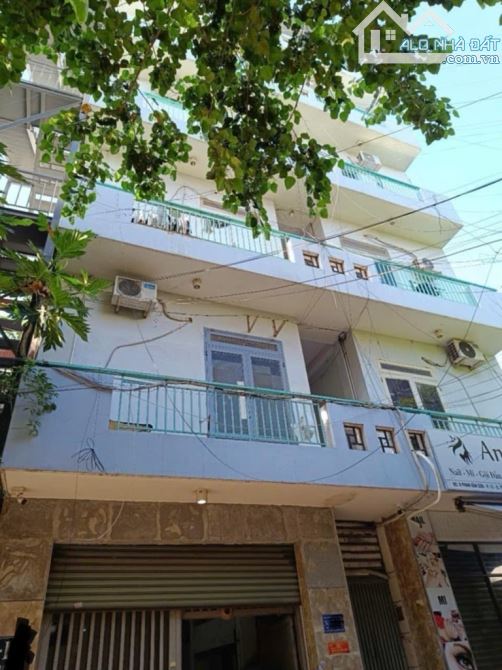 MẶT TIỀN KINH DOANH 2 CHIỀU CÁCH MẶT TIỀN CỘNG HOÀ CHƯA TỚI 5 CĂN - NGANG 19 x 20 - 8