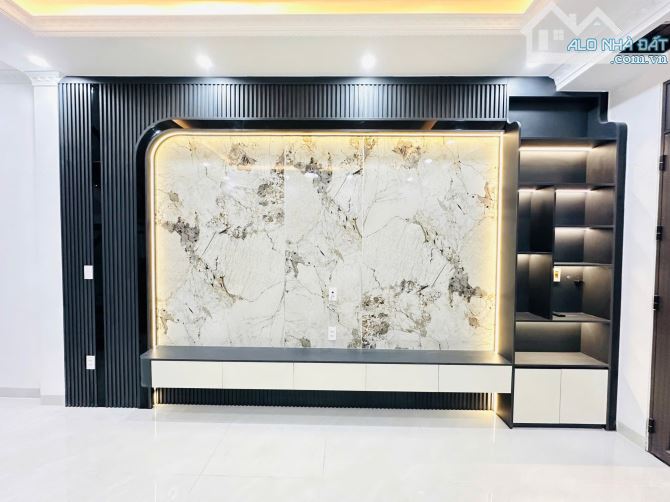 SPCC- 🏡 Mở bán căn siêu phẩm 4 tầng xây mới tuyến đầu Đằng Hải, 🚘 ô tô đỗ cửa. Chỉ còn 2 - 8
