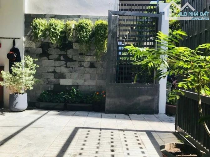 NHÀ 3 TẦNG 2 MẶT TIỀN ĐƯỜNG PHAN BÔI_GẦN BIỂN MỸ KHÊ_DT 80M2_NGANG 5M_CHỈ 13.5 TỶ - 9