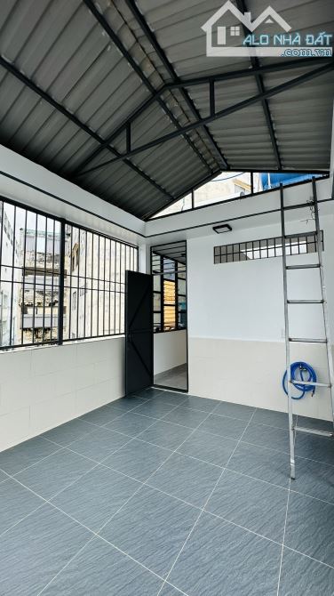 Bán nhà mới 4 Tầng hẻm 71/ Nguyễn Bặc - Ngay Chợ Phạm Văn Hai, DT: 3.6x10.5m Giá 7.2 tỷ - 9
