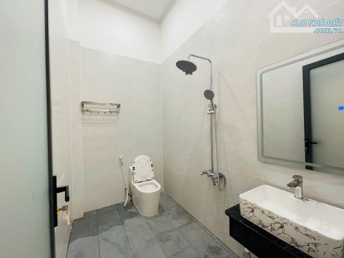 bán gấp nhà đẹp mới sổ hồng hoàn công hỗ trợ vay xã mỹ hạnh bắc đức hoà - 9