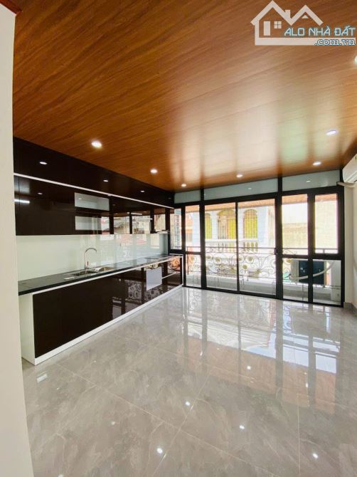 BÁN PHÂN LÔ HOÀNG VĂN THÁI 55M 5T 20 TỶ KINH DOANH Ô TÔ TRÁNH - 9
