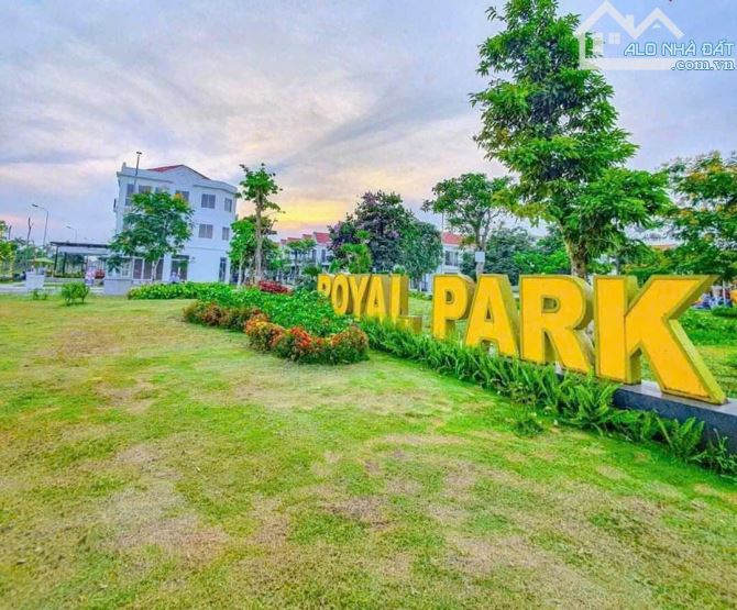 BÁN BIỆT THỰ THÔ VÀ HOÀN THIỆN SIÊU ĐẸP 200M2 ROYAL PARK -TP HUẾ GIÁ CHỈ TỪ 7.4 TỶ - 9