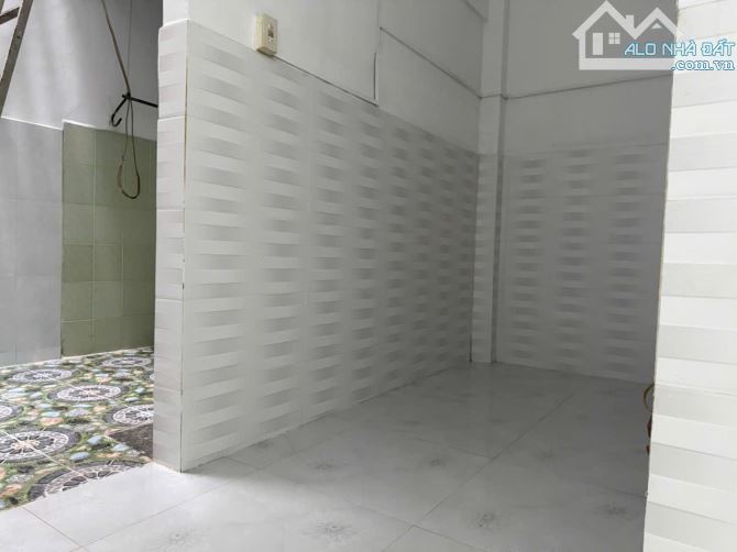 Cần bán nhà 2 tầng mặt tiêng đường Tôn Đức Thắng giá 6,7 tỷ - 9