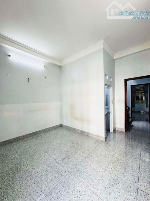 NHÀ 3 TẦNG BTCT RẤT ĐẸP, 54M2, 4PN, 4WC ,HXH, GẦN HIỆP THÀNH CITY, 5.25 TỶ TL - 9