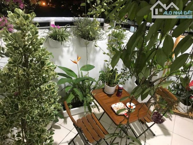TOÀ HH2 CHUNG CƯ BẮC HÀ-TỐ HỮU_NHÀ ĐẸP Ở NGAY_FULL NỘI THẤT TẦNG ĐẸP_91M2_2 NGỦ -2WC_8,8TỶ - 9
