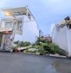 BÁN LÔ ĐẤT ĐẸP TẶNG LUÔN CĂN NHÀ CÂP 4 NGAY MẶT TIỀN HẺM 88 NGUYỄN HỮU CẢNH -THẮNG NHẤT N