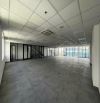 Văn phòng diện tích 200m2 đường Trần Hưng Đạo, thiết kế trống suốt