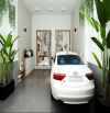 Bán nhà 4.7x18m, 3 tầng mới full nội thất hẻm lớn huỳnh tấn phát, có gara xe hơi, 9.8 tỷ