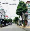 ĐẤT MẶT TIỀN AMAKHÊ – VỊ TRÍ ĐẮC ĐỊA, CÓ SẴN NHÀ CẤP 4 Ngay gần chợ