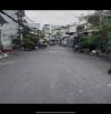 BÀ HOM  PHƯỜNG 13 Q6 NGAY CHỢ PHÚ LÂM