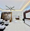 MẶT NGÕ 42 SÀI ĐỒNG_VỊ TRÍ CỰC KỲ ĐẸP_KHU VỰC KINH DOANH ĐỈNH NÓC KỊCH TRẦN.
