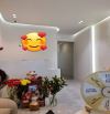 NHÀ 3 LẦU KINH DOANH TÔ HIẾN THÀNH  QUẬN 10, 89M2, HXH, DÒNG T.IỀN 28 T.R CHỈ 13.X