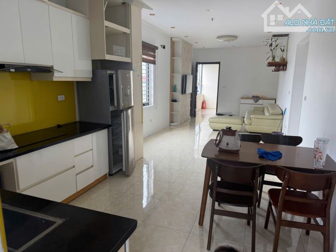 Căn góc 2 ngủ 2vs tại chung cư Cao Nguyên, 70m2, đầy đủ nội thất tiện nghi