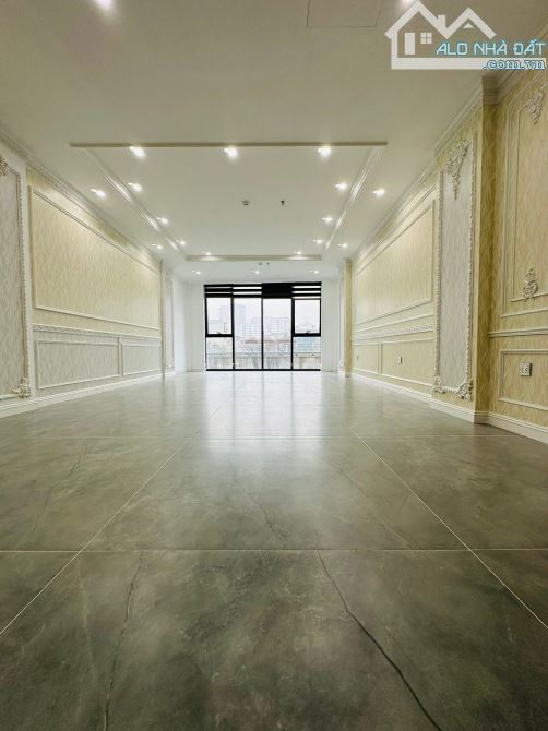 TOÀ VĂN PHÒNG MẶT PHỐ HOÀNG NGÂN 100m2 - 8T THANG MÁY - 68 TỶ - 2 MẶT TIỀN - KINH DOANH