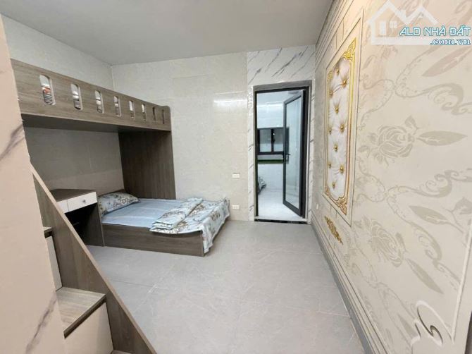 BÁN NHÀ TẬP THỂ TẦNG 1 PHỐ LẠC TRUNG – 66.1M² – SỔ ĐỎ CHÍNH CHỦ – TRUNG TÂM HAI BÀ TRƯNG –