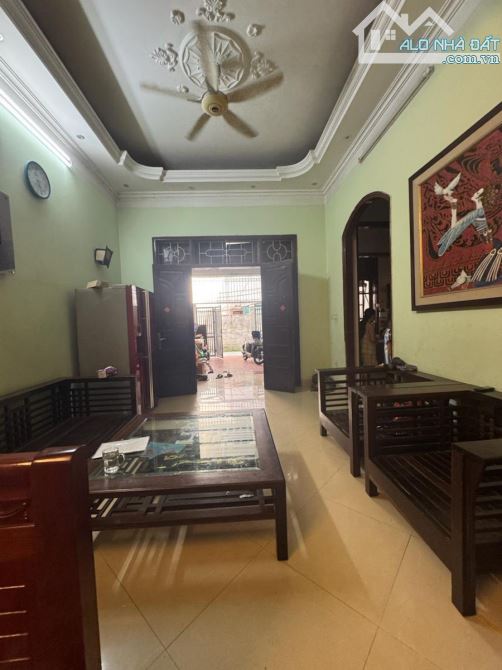 Bán đất cách mặt phố khoảng 40m ngõ thẳng đẹp Võ Chí Công,Tây Hồ 129m MT 7.8m 23 tỷ