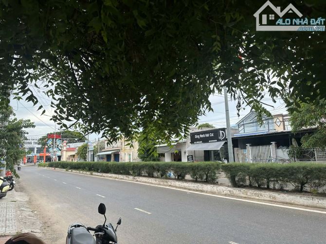 Bán nhà mặt tiền Thống Nhất Thị trấn Phan Rí Cửa, Tuy Phong, Bình Thuận DT: 5.2mx25m cấp 4 - 2