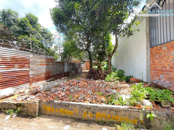 ĐẤT HẺM 141 Y NGÔNG CÁCH ECO PLACE CHỈ 400m : Giá 3.85 tỷ - 2