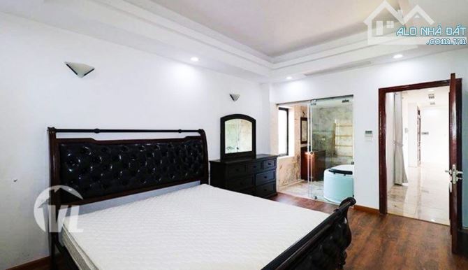 BÁN NHÀ PHỐ NGUYỄN KHẮC HIẾU, BA ĐÌNH 217M, 16 TẦNG, THANG MÁY, DÒNG TIỀN KHỦNG, 295 TỶ.