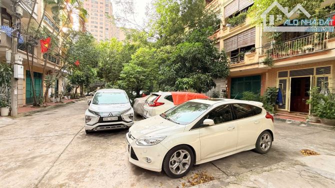 CC BÁN GẤP TOÀ NHÀ NHÀ XÂY MỚI - THOÁNG TRƯỚC SAU-DÒNG TIỀN 220 TR/THÁNG. 130m2x9T- 60 TỶ.