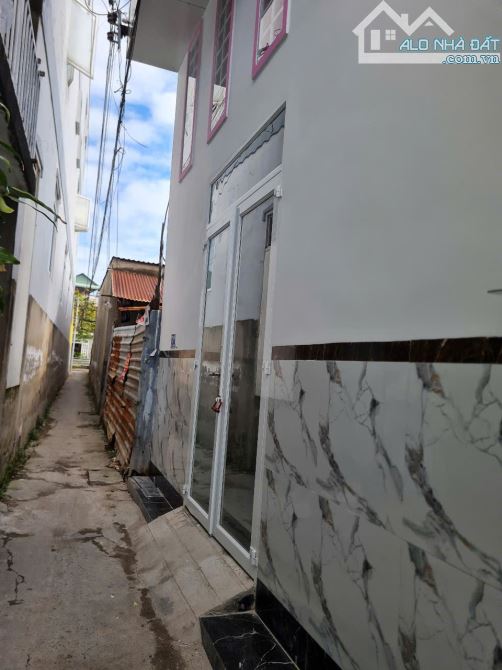 Cho thuê nhà mới đường mạc thiên tích cách đường 20m - 1