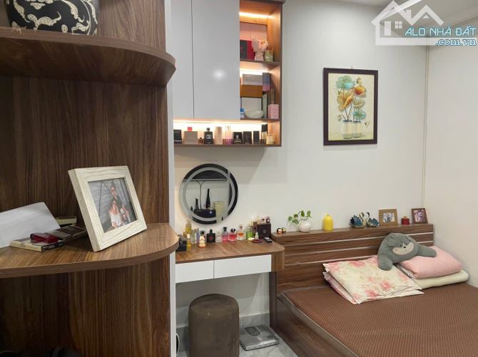 CHUNG CƯ N2C HOÀNG MINH GIÁM 58.3M2, 2PN, 2WC, FULL NỘI THẤT, VIEW CÔNG VIÊN, GIÁ 5.65 TỶ