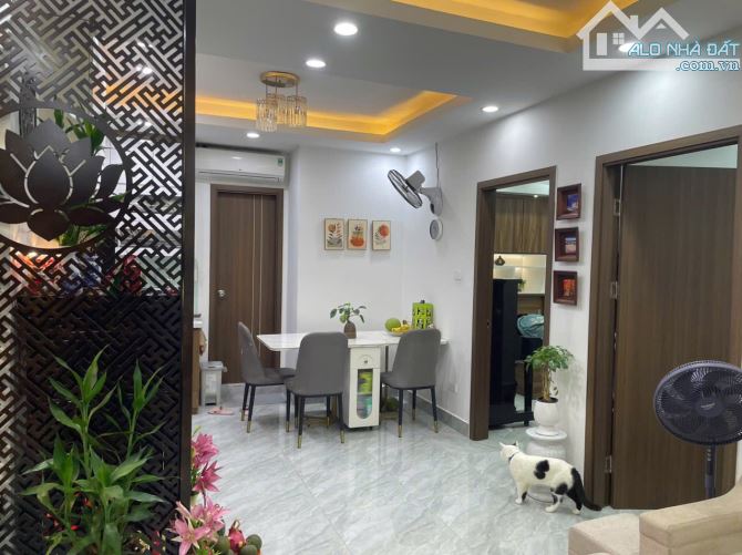 CHUNG CƯ N2C HOÀNG MINH GIÁM 58.3M2, 2PN, 2WC, FULL NỘI THẤT, VIEW CÔNG VIÊN, GIÁ 5.65 TỶ