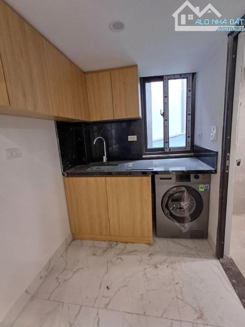 Hưởng trọn tiện ích CV Võ Thị sáu, dòng tiền 720tr/năm, 10 phòng KK, ngõ thông, PCCC đủ