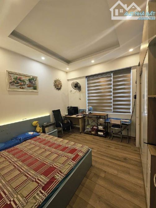 Bán Gấp ChungC. RESCO Phạm Văn Đồng. Lô Góc.100m. 3pn2vs. 7,05 tỷ. Full nội thất Xịn.Víp - 2