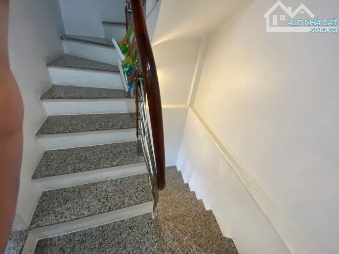 BÁN NHÀ 4 TẦNG ĐẸP LONG LANH TẠI NGÕ 297 ĐỘI CẤN BA ĐÌNH 22M2 LÔ GÓC ĐẸP CÓ 102 CHỈ 6.95