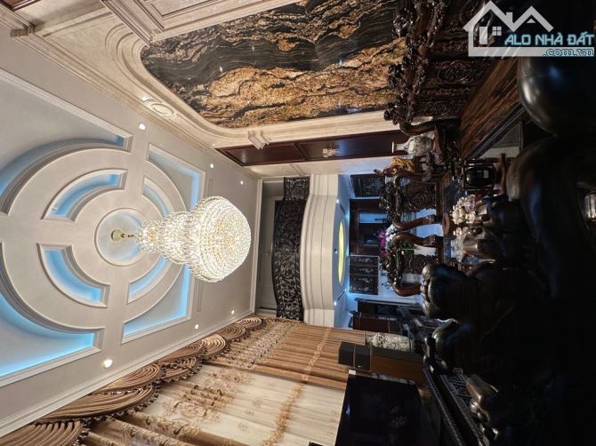 Mặt phố Bạch Mai 190m2/9 tầng-MT5.2-Giá 150 tỷ