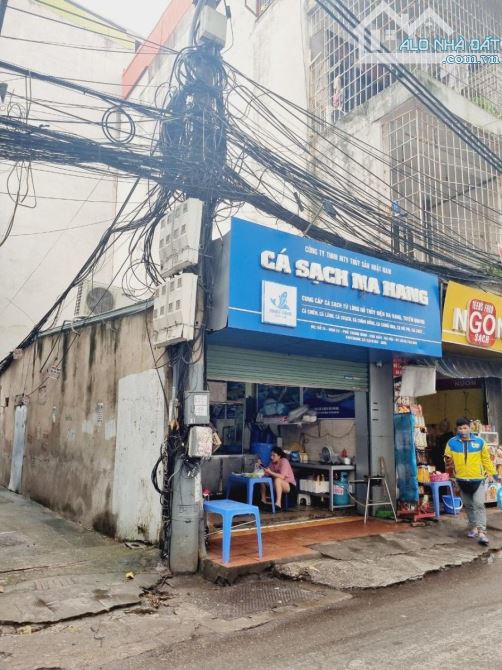 BÁN ĐẤT TRUNG KÍNH, LÔ GÓC 2 MẶT NGÕ OTO, VỈA HÈ RỘNG, XÂY NHÀ Ở VÀ KDOANH, 55M*4M,18 TỶ