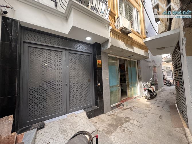 Tài chính 11.5 tỷ phù hợp khách tìm nhà Trương định, dòng tiền 35tr/th, 9 phòng full đồ