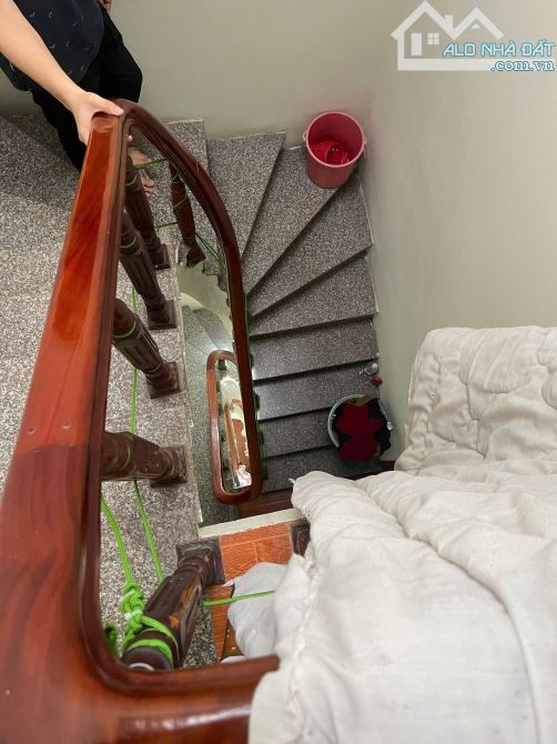 Nhà riêng đẹp xịn - ngõ nông 10m ra oto tránh tại Đường Thanh Liệt, Thanh Trì giá 6,4 tỷ.