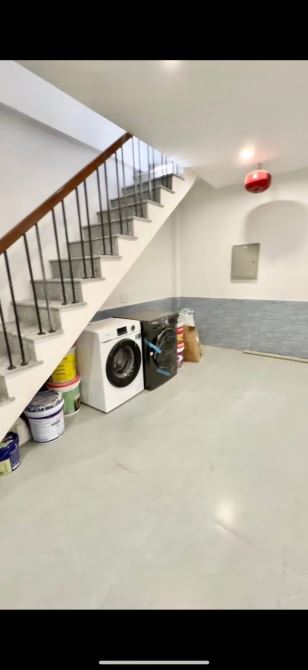 Bán tòa CHDV Giáp Bát 2 thoáng DT800tr/năm sát oto gần ĐH NEU 60m2*6T thang máy 12PN, PCCC