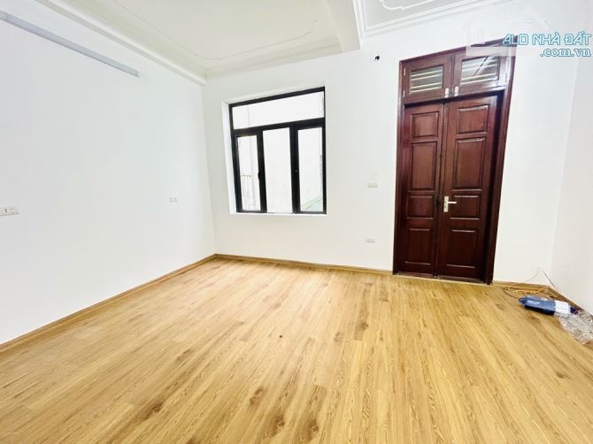 Nhà đẹp Đại từ Linh Đàm dân xây 34m 5 tầng ở ngay