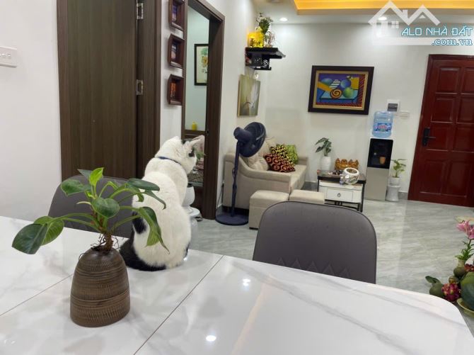 CHUNG CƯ N2C HOÀNG MINH GIÁM 58.3M2, 2PN, 2WC, FULL NỘI THẤT, VIEW CÔNG VIÊN, GIÁ 5.65 TỶ