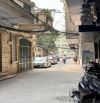 Bán nhà Kim Ngưu, ô tô tránh, ngõ thông, nhà 59m² nội thất cao cấp, ở luôn, kinh doanh nhỏ